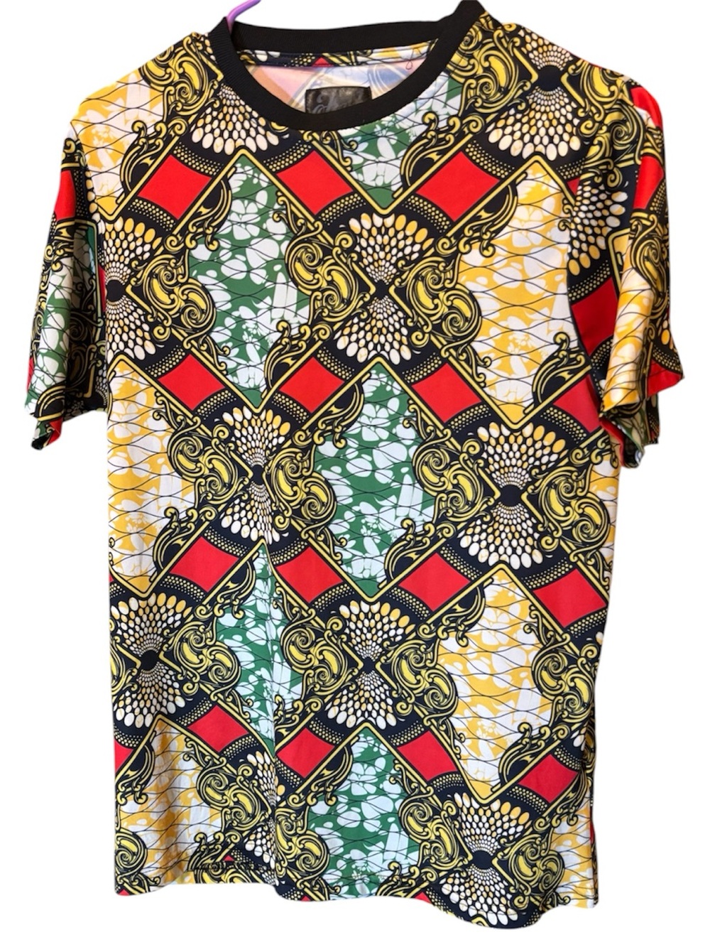 Fresh Baroque Geometric Short Sleeve Tee in Red, Yellow, Green